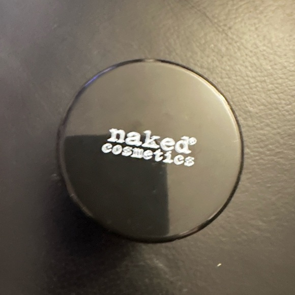 NAKED COSMETICS New HDFP-T Finishing Powder Color Translucent - Picture 2 of 3